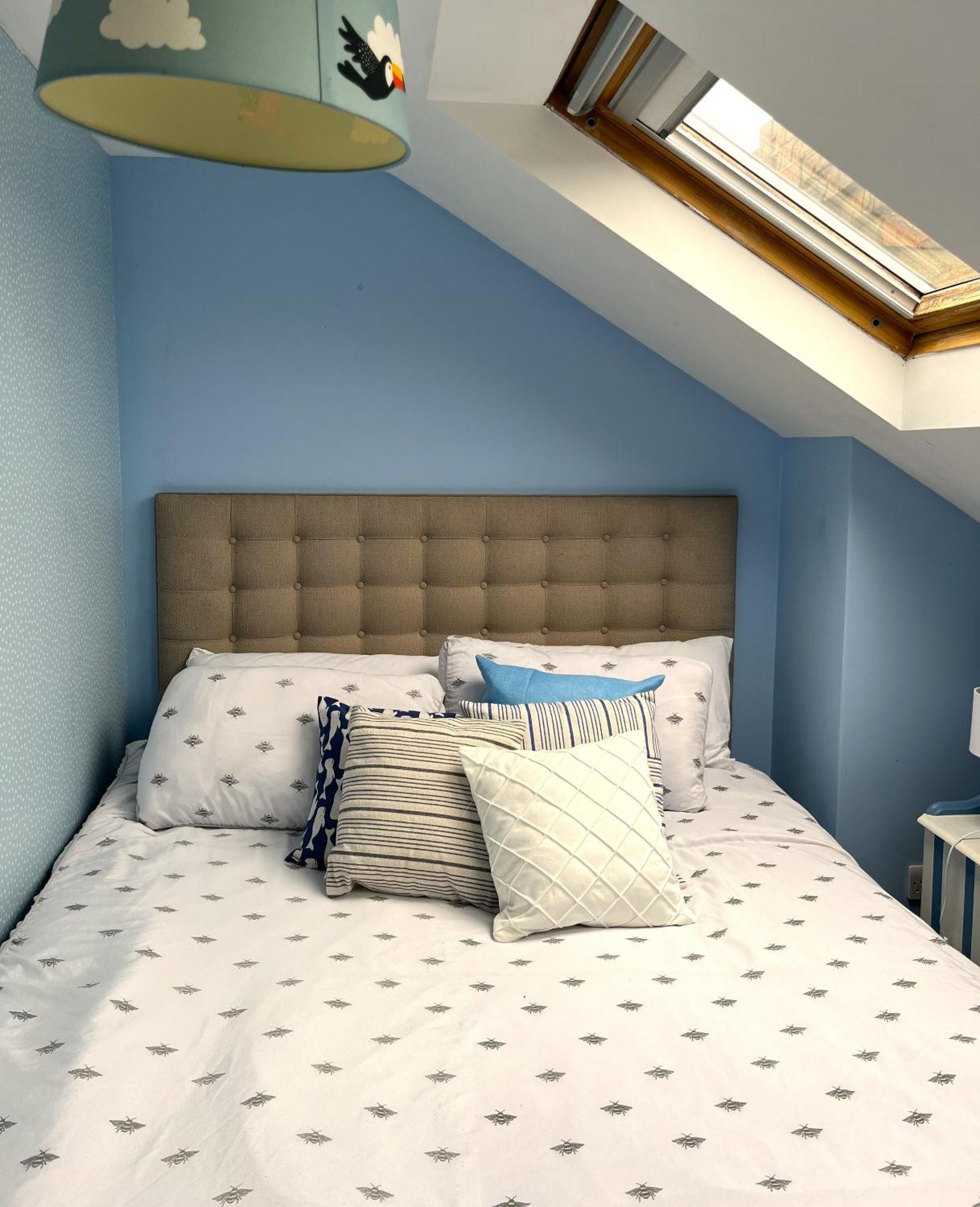 Charming Cottage Retreat With Garden - Sleeps 12 Bristol Dış mekan fotoğraf